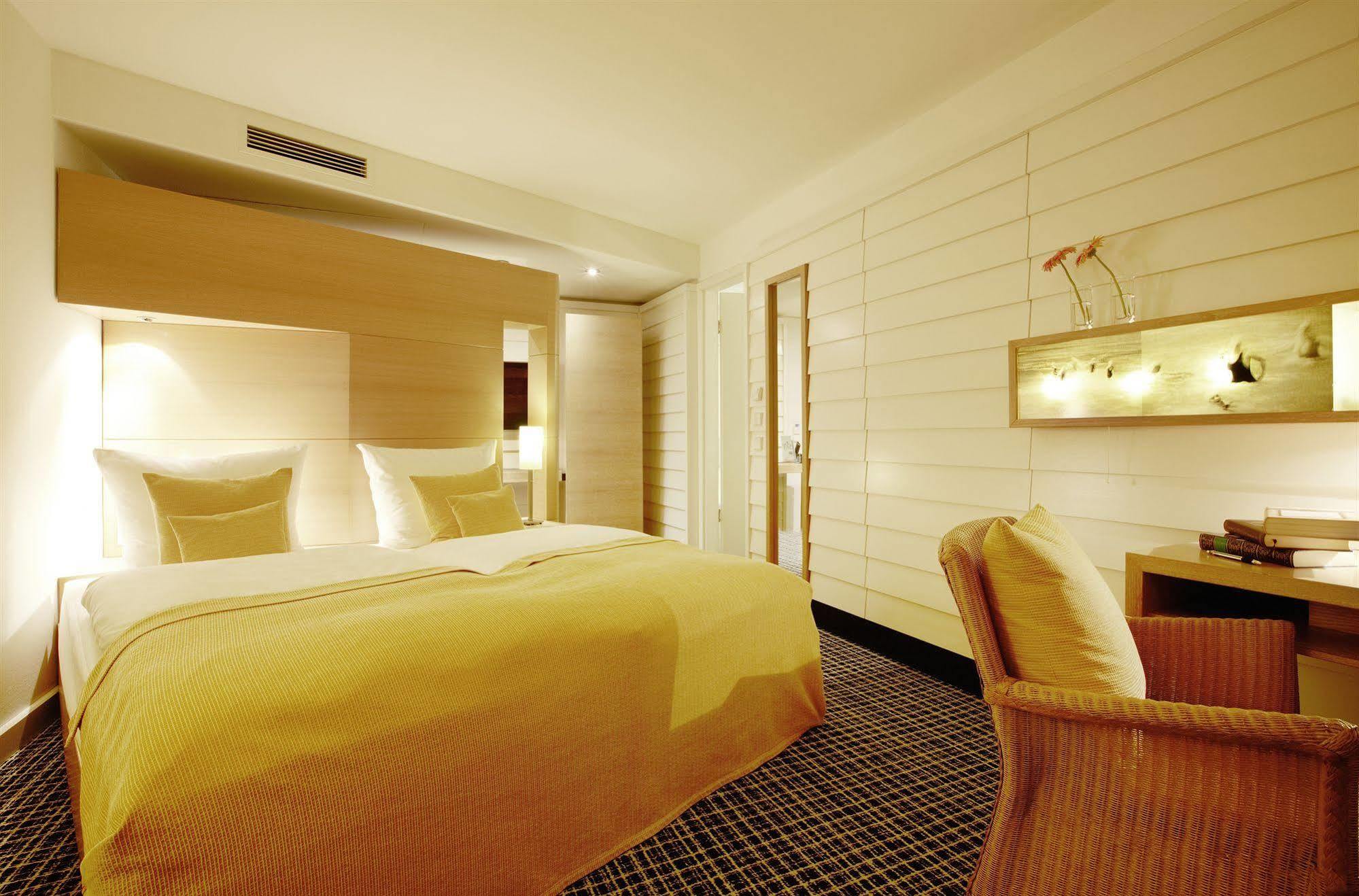 Hotel Esplanade Resort & Spa - Adults Only Bad Saarow Eksteriør billede